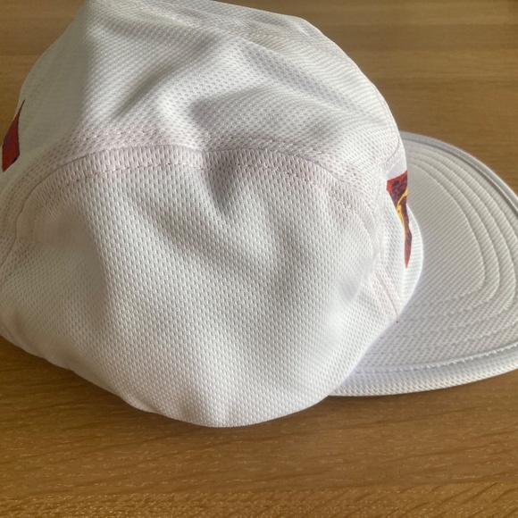 New Shredders Digest Cycling Cap Hat White - Picture 2 of 9